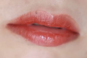 ysl ルージュヴォリュプテシャイン　80　実際につけた写真